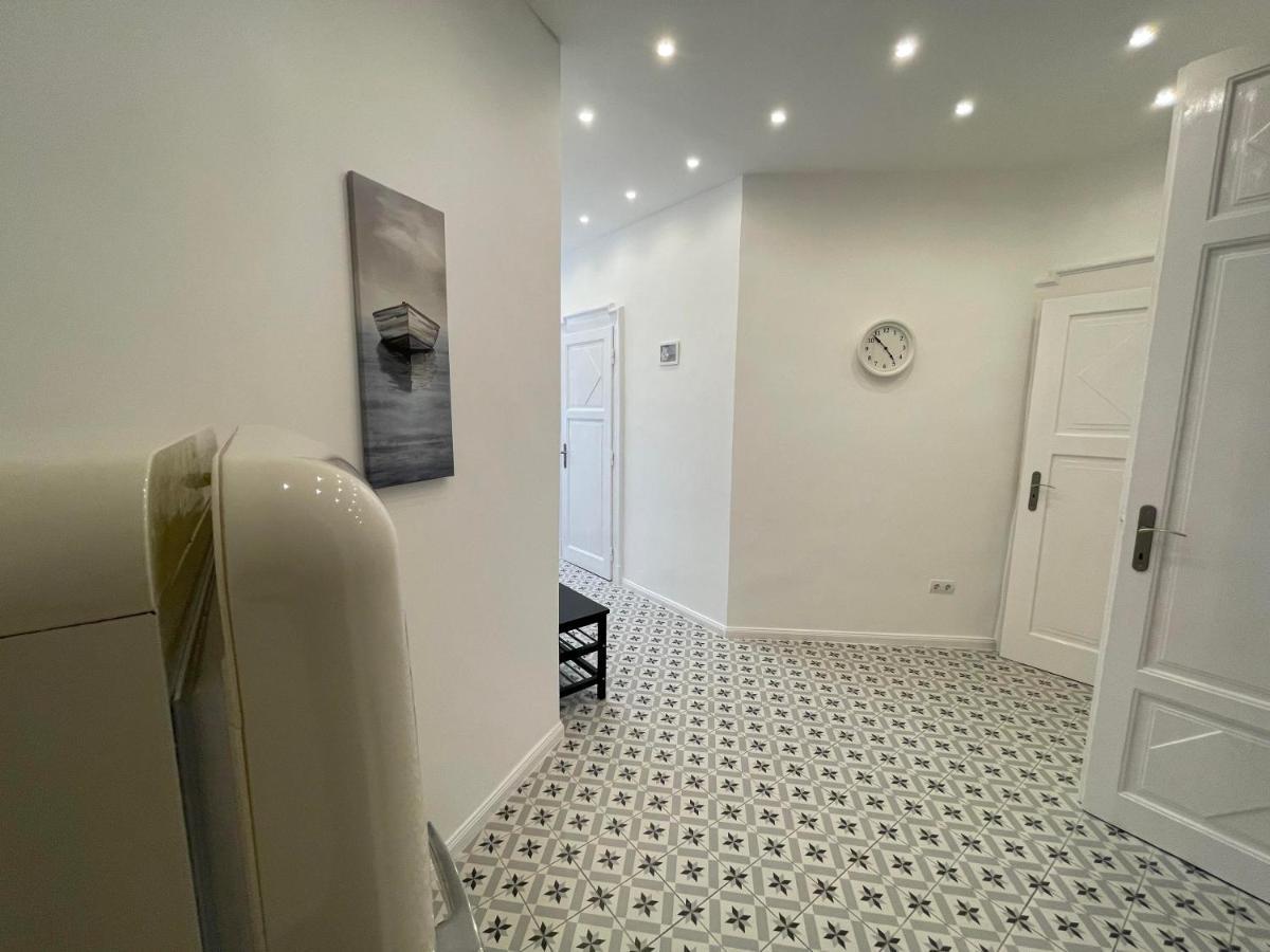 בודפשט City Center 1, Cozy 2Br In The City Center! מראה חיצוני תמונה